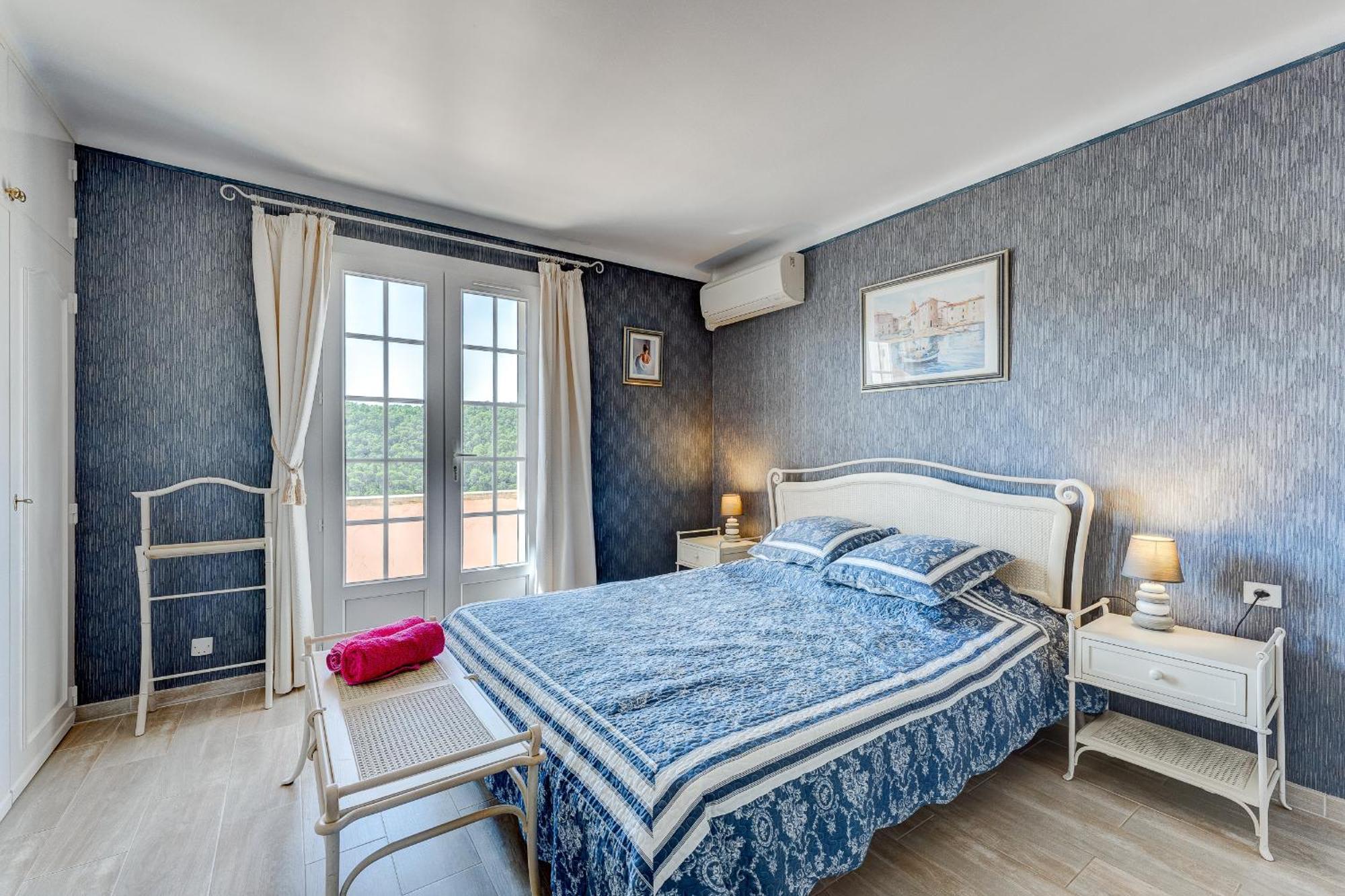 Villa Gilbert Vins-sur-Caramy 外观 照片